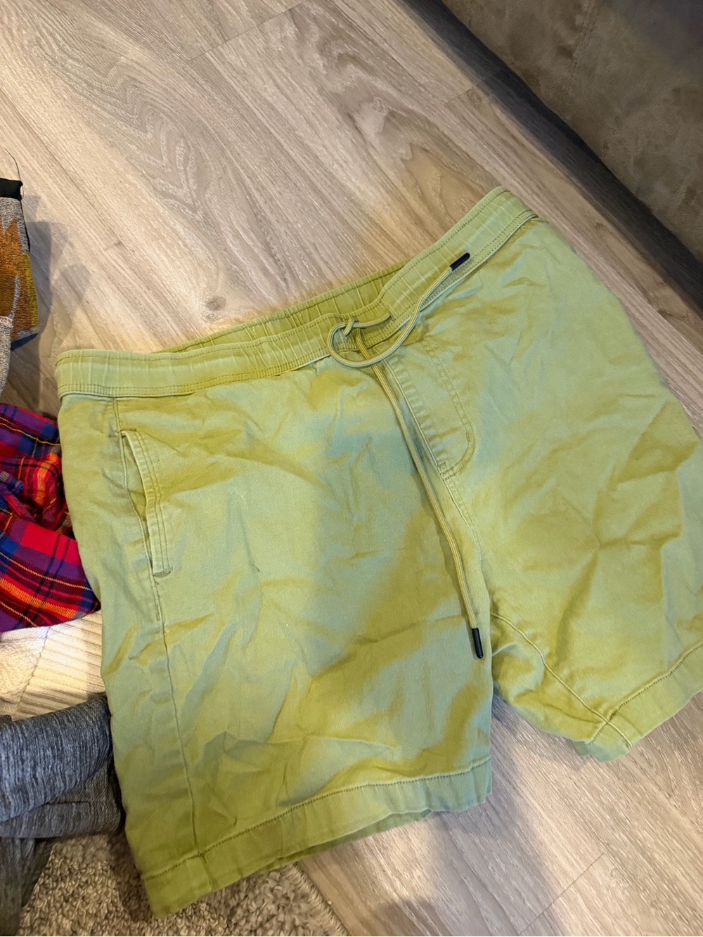 H&M Men's Lime Drawstring Cotton Athletic Shorts